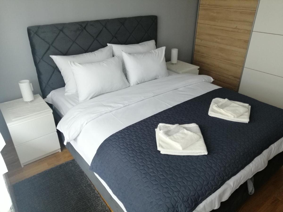 Fit Apartman Belgrado Exterior foto