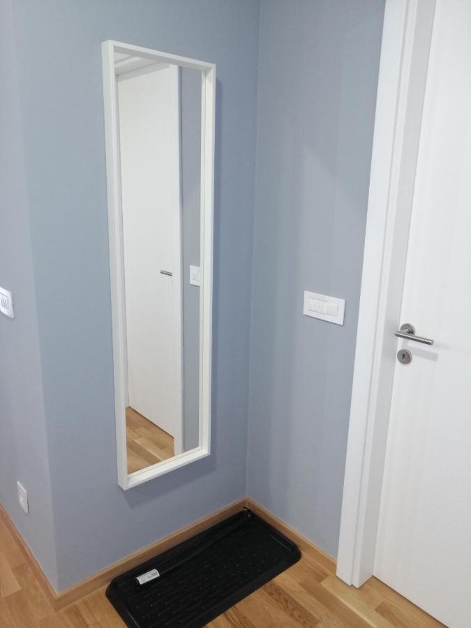 Fit Apartman Belgrado Exterior foto